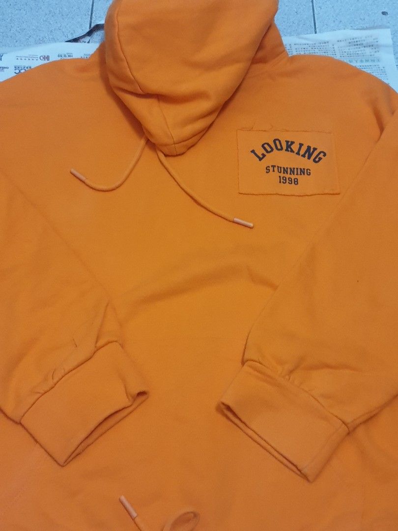 BERSHKA ORANGE HOODIE Carousell