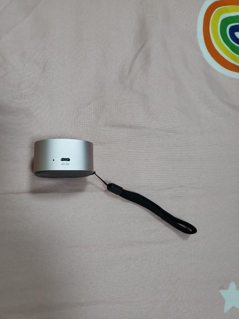Bluetooth speaker65075933766274113