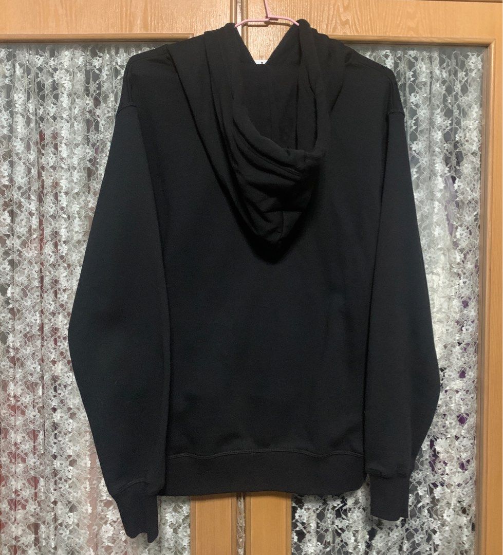 Hoodie h&m friends black deals