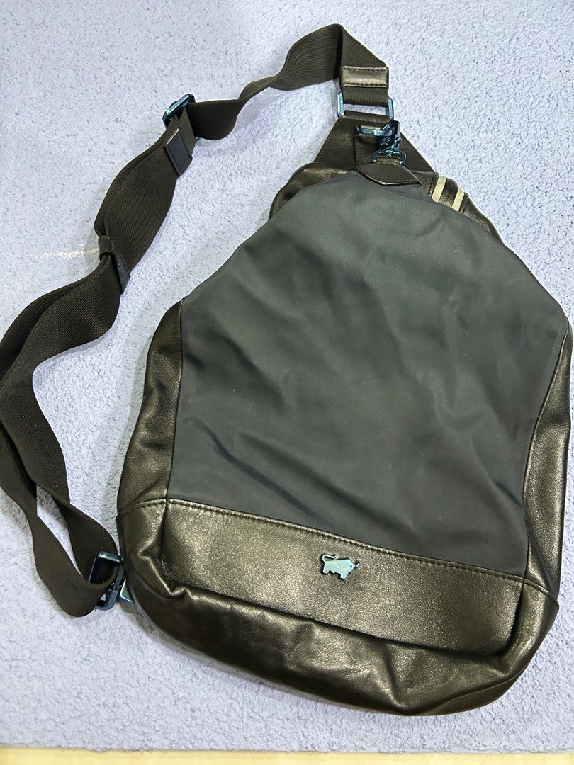 Braun buffel cross hotsell shoulder sling bag