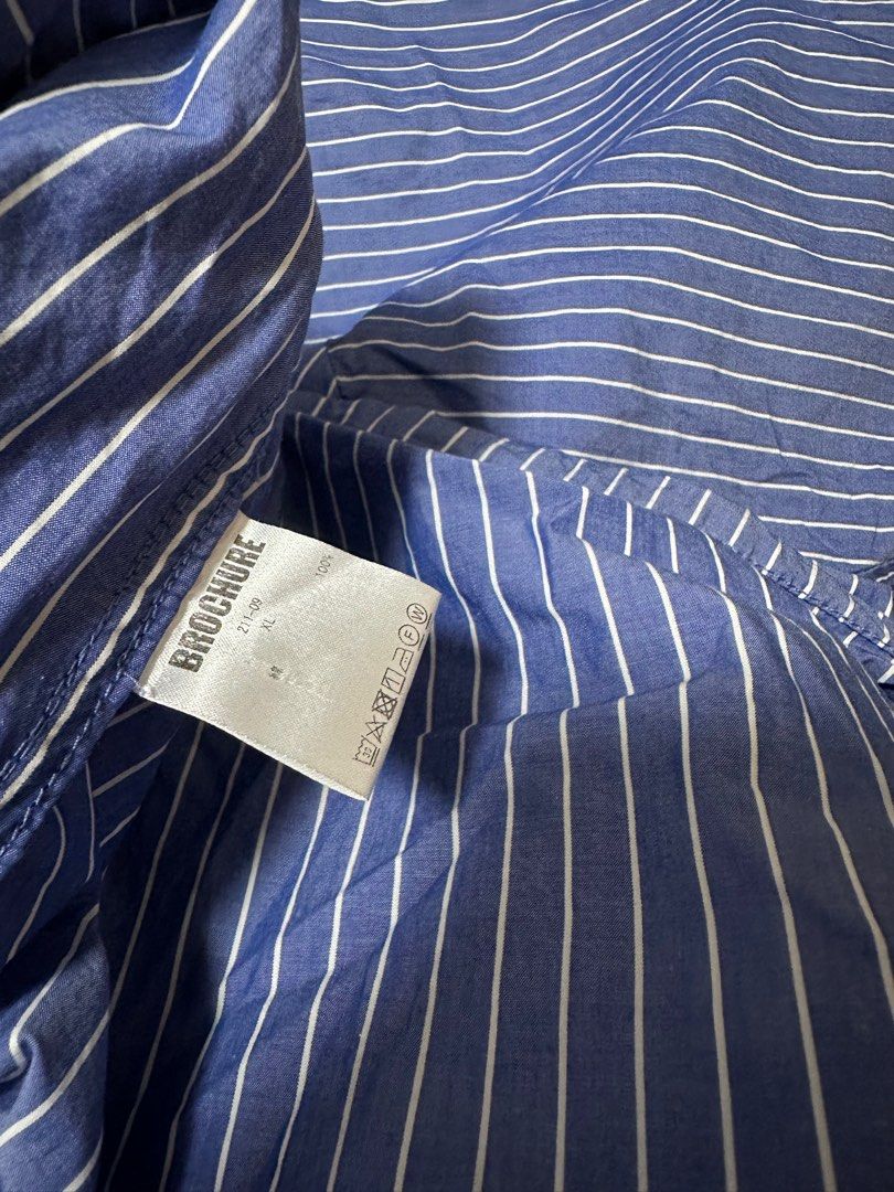 BROCHURE GENERALLY SHIRTS - トップス