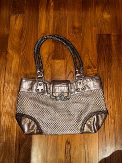 (Category: ) located in . Submitted by joysclothes (Listing ID 1267878817, Image 1). Description: .