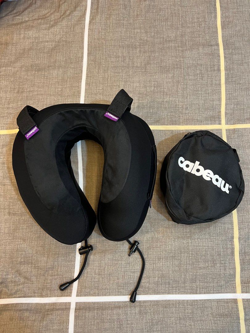 Cabeau Evolution S3 Travel Neck Pillow, Furniture & Home Living, Home ...