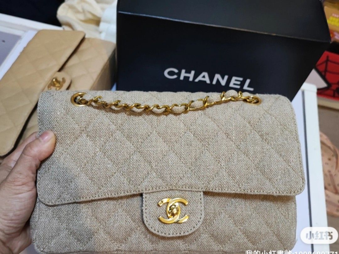 Chanel Vintage 25cm double flap shoulder bag, 名牌, 手袋及銀包- Carousell
