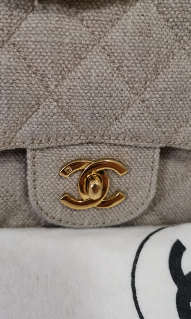 Chanel Vintage 25cm double flap shoulder bag, 名牌, 手袋及銀包- Carousell