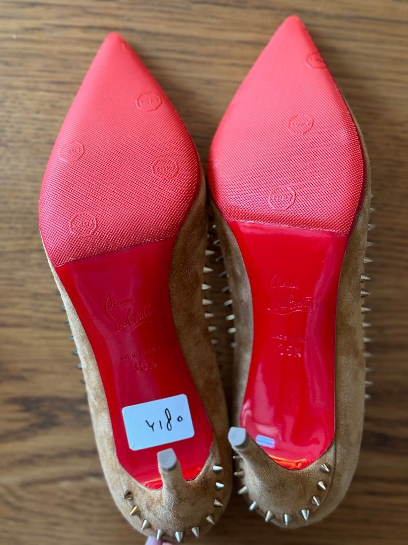 Christian Louboutin 35.5, 名牌, 鞋及波鞋- Carousell