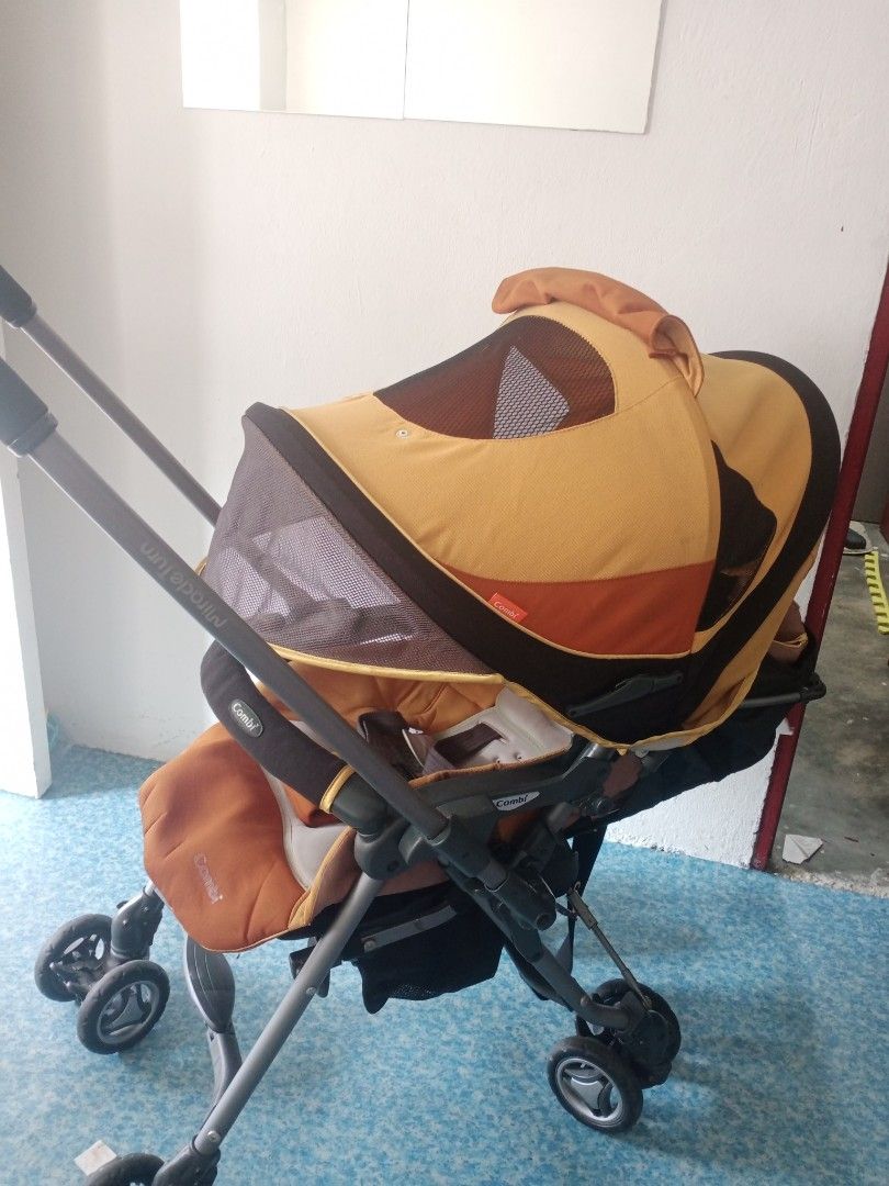 Combi miracle turn stroller on sale
