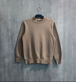 Crewneck GU by UNIQLO Kerah Tinggi / Size S