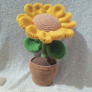 Crocheted potted sunflower