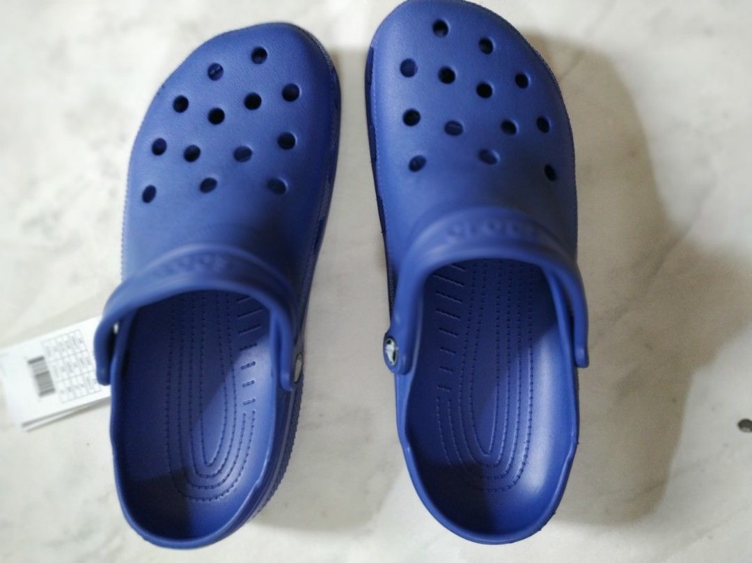 Mens crocs deals blue