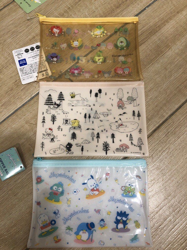 Daiso Japan Sanrio Zipper Bag, Women's Fashion, Bags & Wallets, Purses