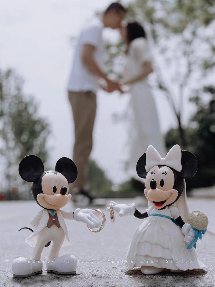 Disney store ring holder