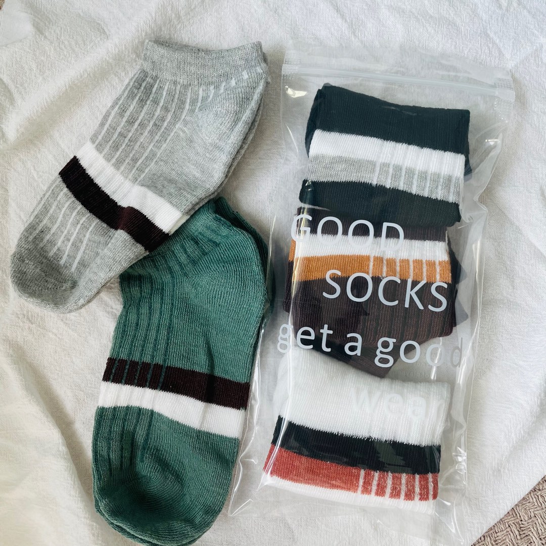 Disposable cottons ankle socks, Women's Fashion, Watches & Accessories