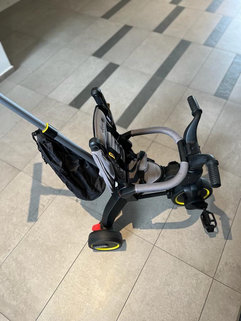 Doona Trike Series 3, Babies & Kids, Going Out, Strollers on Carousell