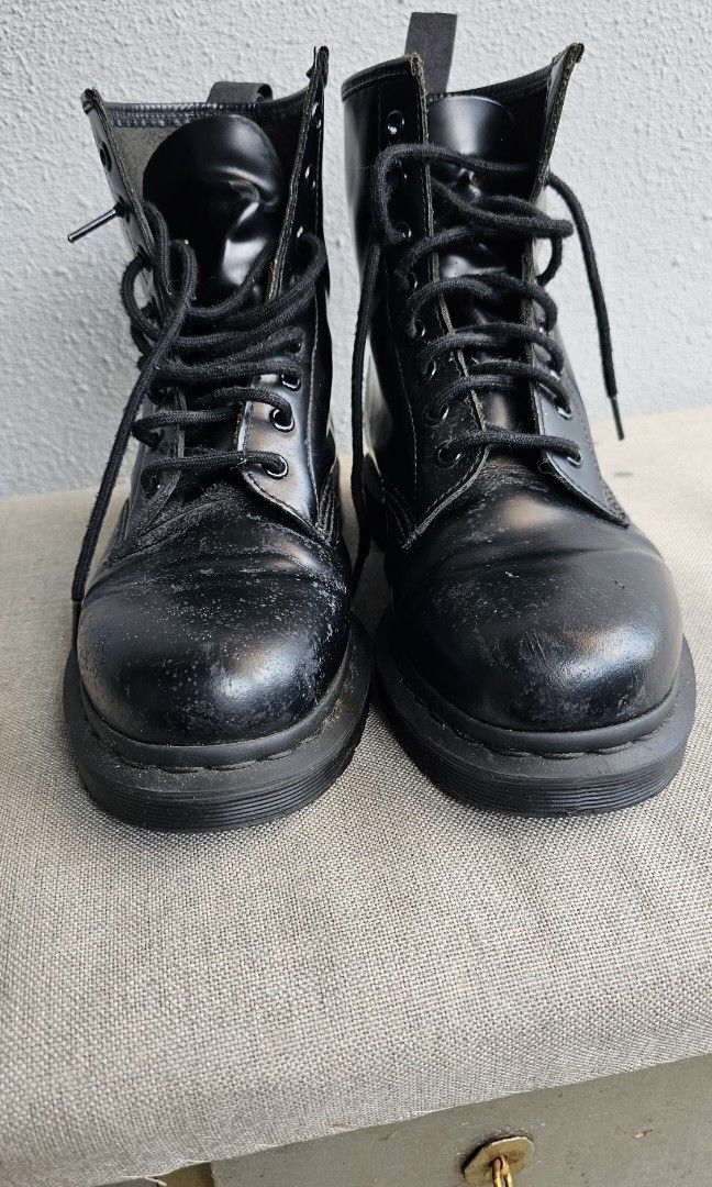 All black hotsell leather boots