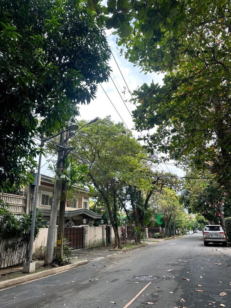 For Sale Cypress Street, Dasma Village, Makati, Property, For Sale, House & Lot on Carousell