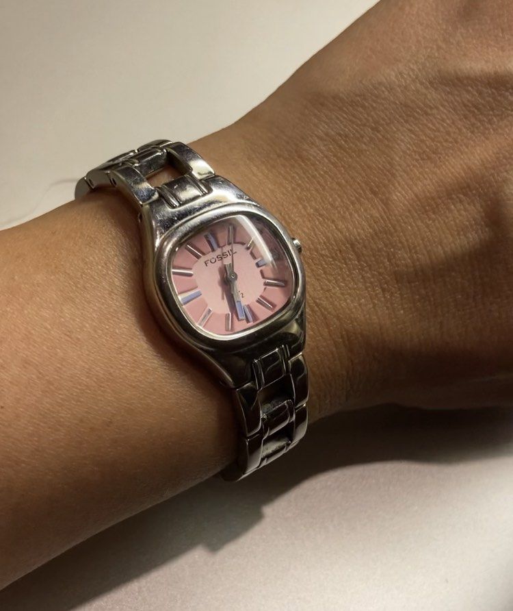 Fossil watch store small wrist