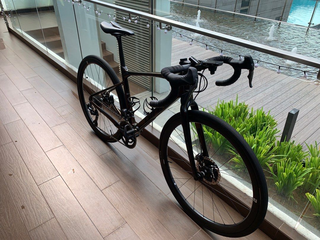 Giant revolt advance pro 1 small Sports Equipment Bicycles