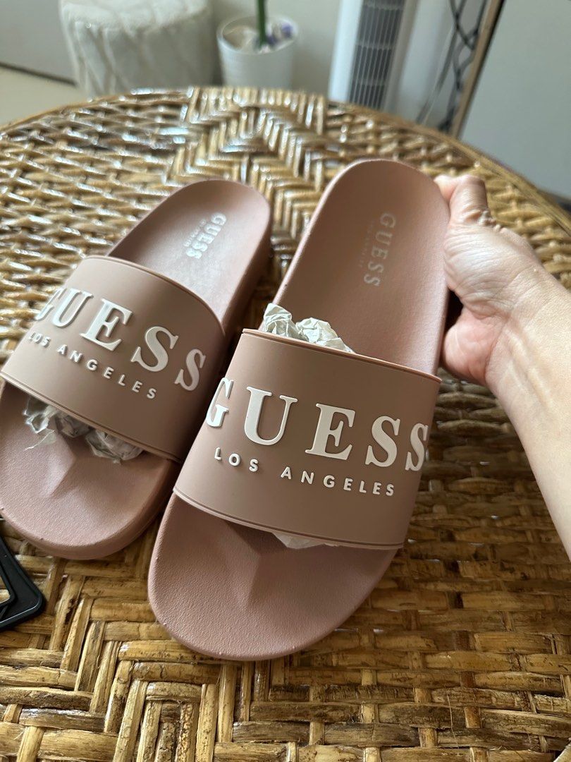 Guess los sales angeles slides