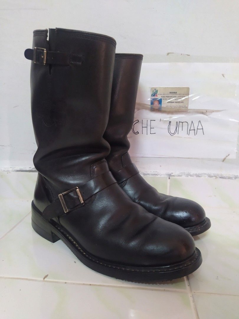 Harley engineer hotsell boots
