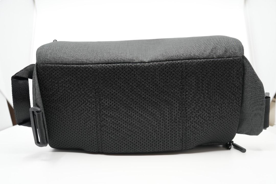 Incase Drone Sling Pack w Woolenex Graphite