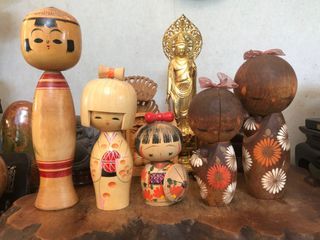 Japanese Kokeshi Dolls (Take All)