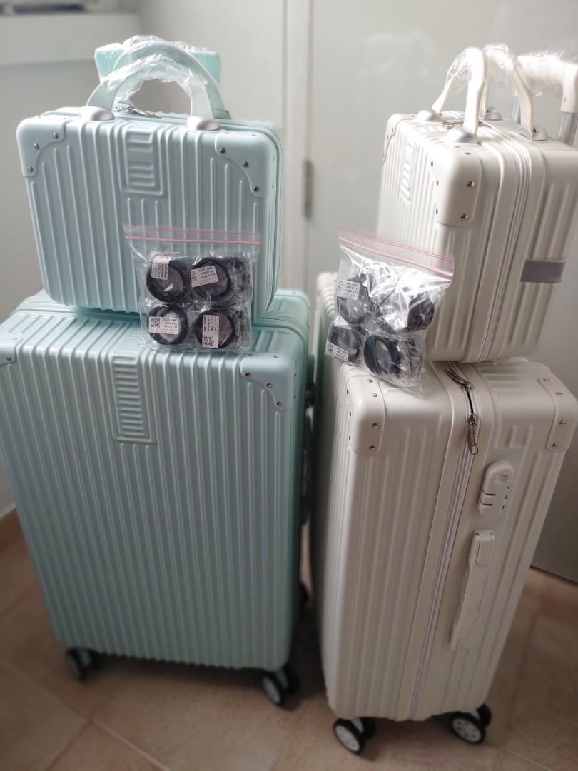 Korean Style suitcase. 28 inch wheel luggage suitcase, Hobbies & Toys