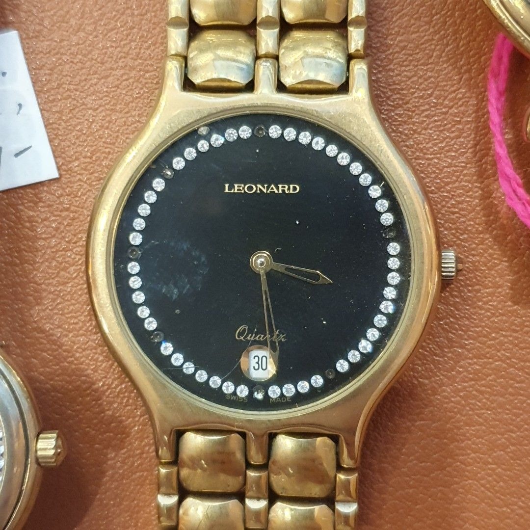 Quartz swiss sales
