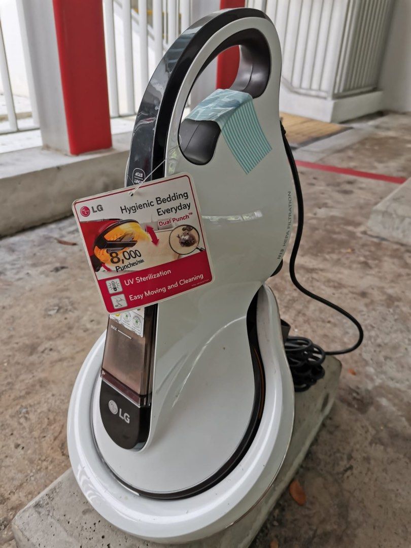 LG hygienic bed bugs and mite cleaner vacuum, TV & Home Appliances