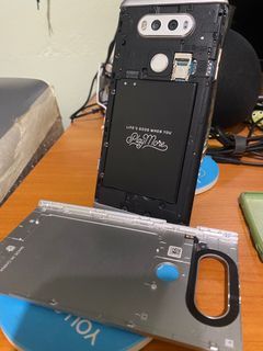 LG V20 - last removable battery phone