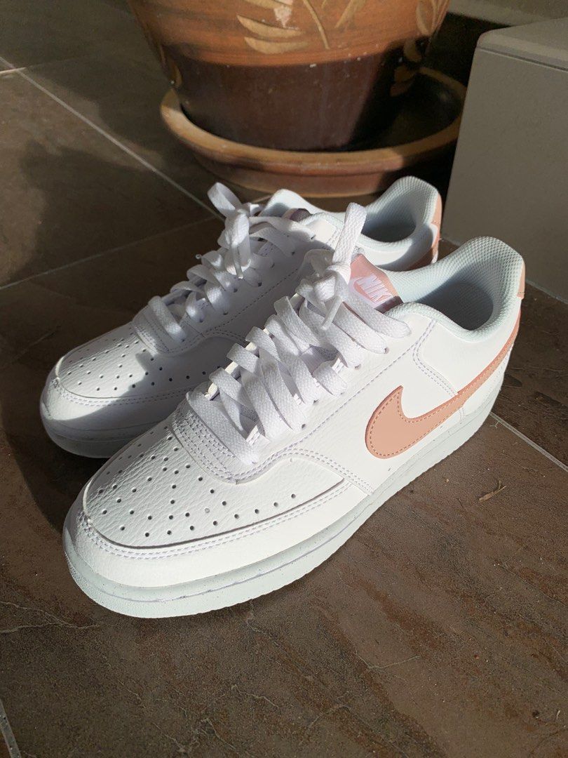 Nike women's online limited edition shoes