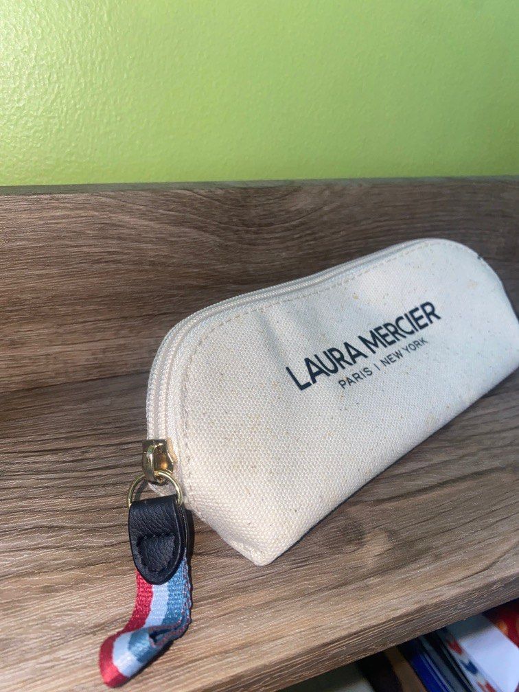 LM Pouch (Category: Face Care) located in Quezon City. Submitted by unclutter_ (Listing ID 1267846802, Image 3). Description: 4 pcs available .
