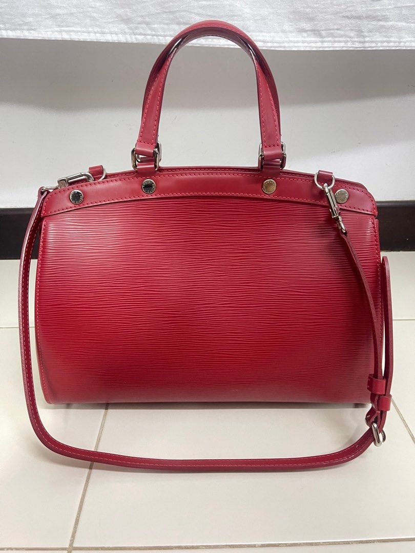 Louis Vuitton Carmine EPI Leather Brea mm Bag