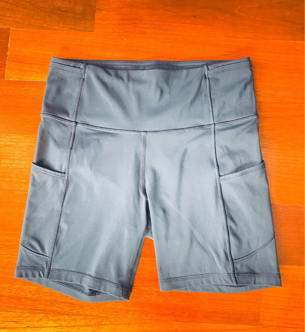 Fast and Free High-Rise Short 6 *Pockets