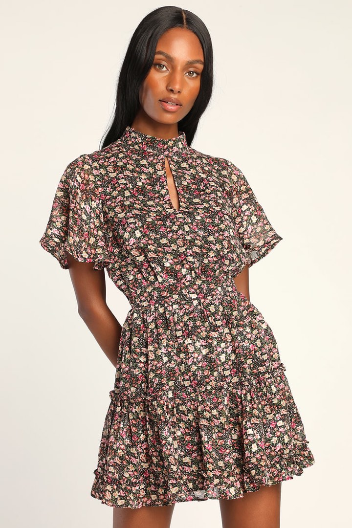 Lulus floral print midi dress Women s Fashion Dresses Sets Dresses on Carousell