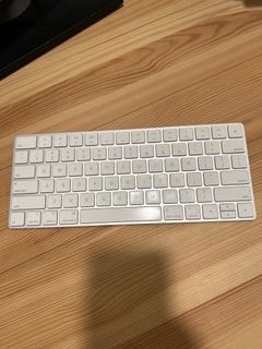  Macally Ergonomic Mac Wired Keyboard - Comfortable Ergonomic Keyboard  Mac, Compatible Apple Keyboard with Numeric Keypad - Ergo Split Keyboard  for Mac MacBook Pro/Air iMac : Electronics