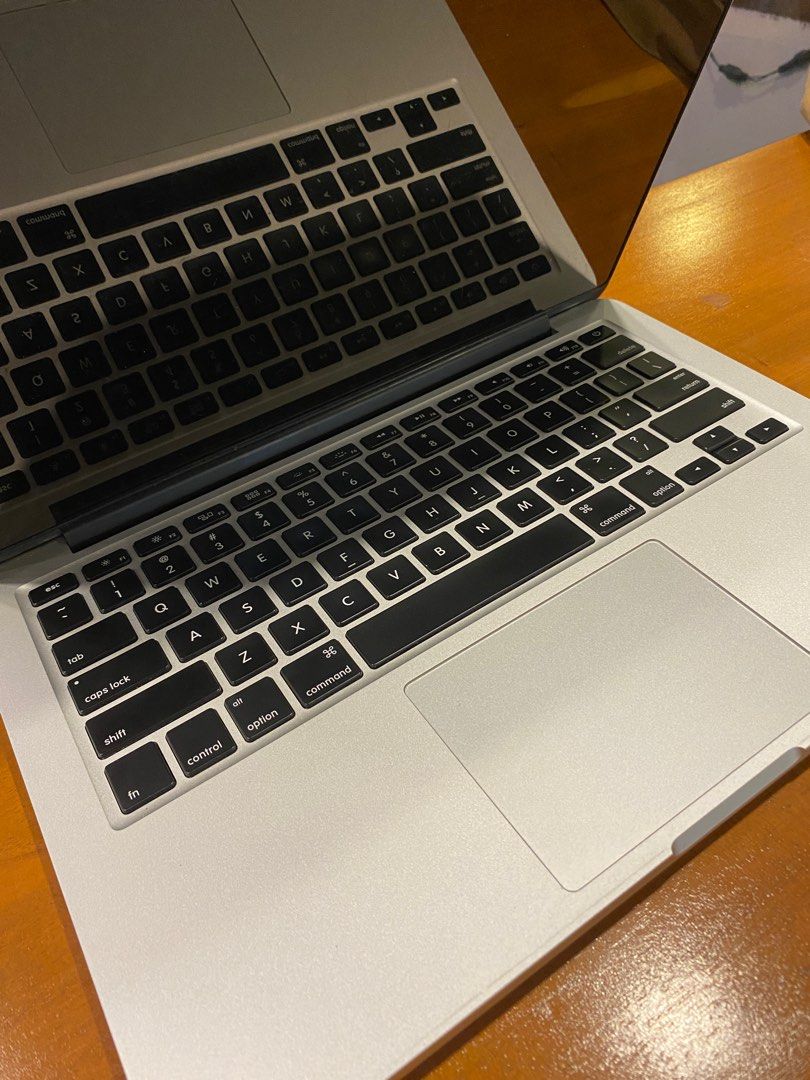 MacBook Pro 13.3 Inches Late 2013/2014 (Category: Laptops & Notebooks) located in Taguig. Submitted by studio26 (Listing ID 1267826990, Image 1). Description: PLEASE READ THE ENTIRE POST TO SEE ANSWERS TO COMMON QUESTIONS. MacBook Pro 13 inches, Retina display, Late 2013 Model Purchased in 2014 Processor 2.6GHz Dual-Core Intel Core i5 Memory 8GB Storage 512GB Silver Has screen protector and camera sliding cover Well-taken care of, no scratches Ne