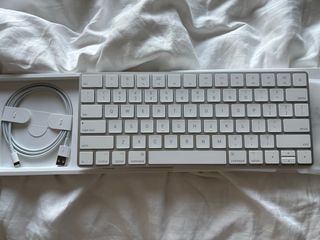（分類：）位於 。 由 chau000 提交（商品編號 1267916794，圖片 1）。簡介： 。