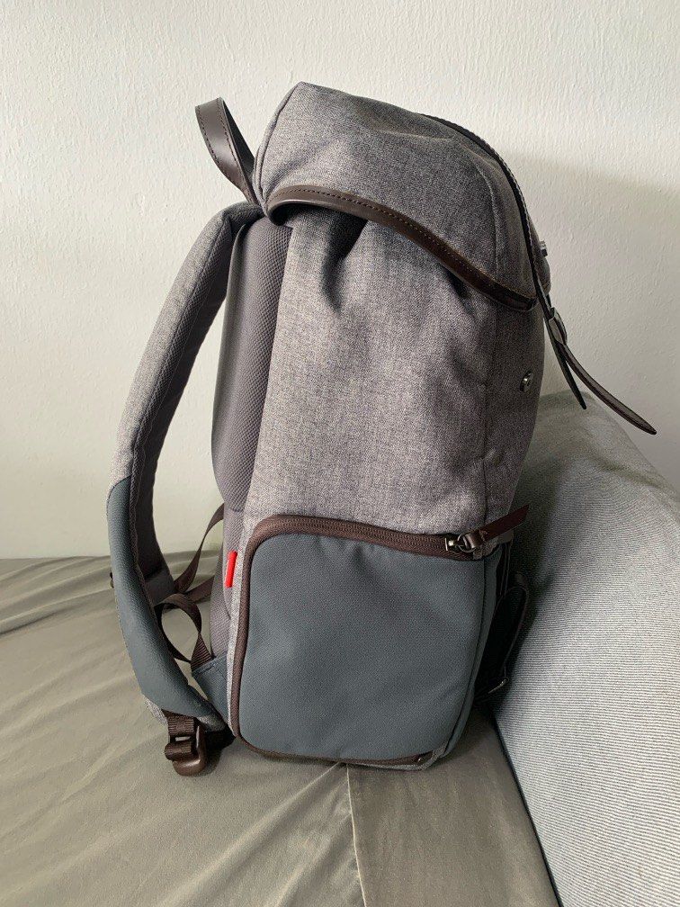 Manfrotto Windsor Camera and Laptop Backpack Photography