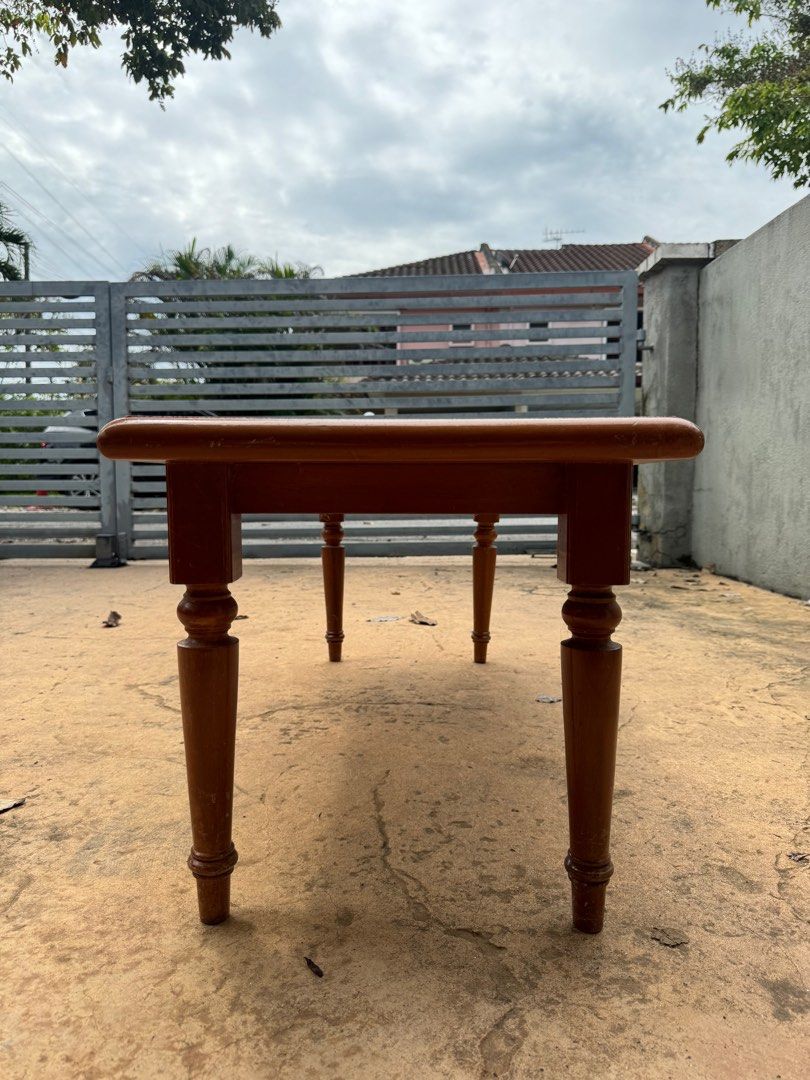 MARBLE TABLE (Category: Tables & Sets) located in Petaling Jaya. Submitted by vonmogerslayer (Listing ID 1267763231, Image 2). Description: .