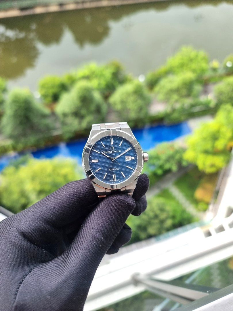 Maurice lacroix cheap aikon blue dial