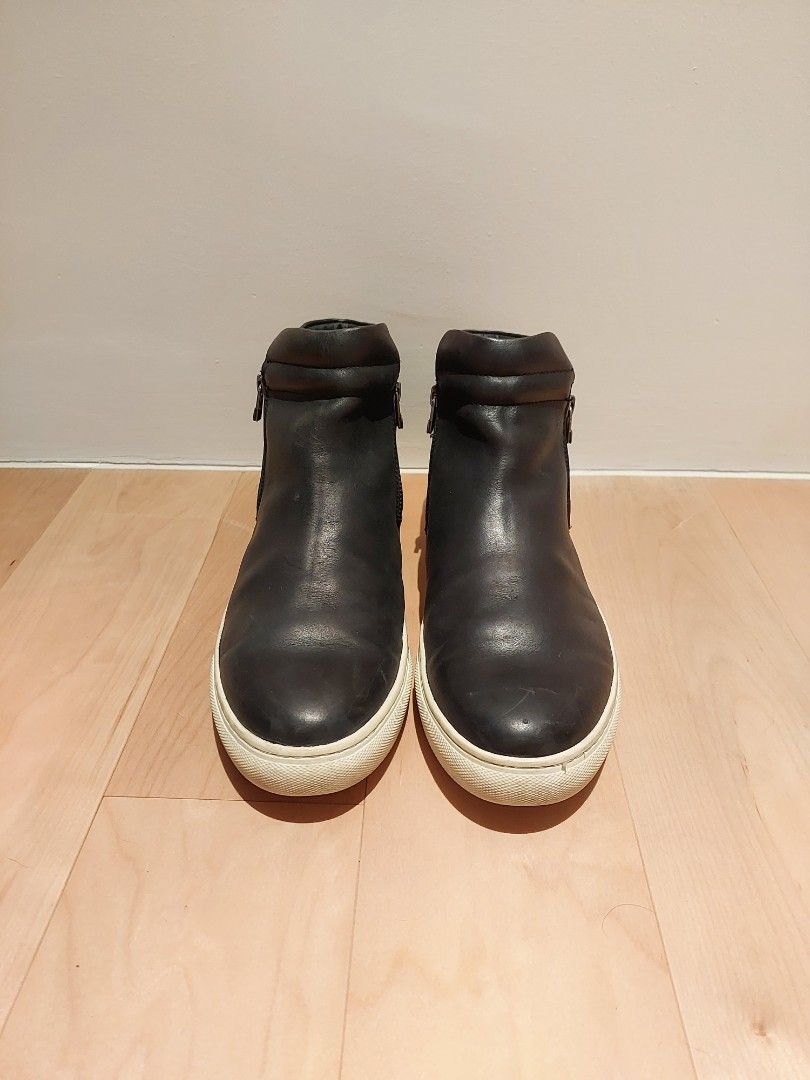 Men s Black Low Cut Boots