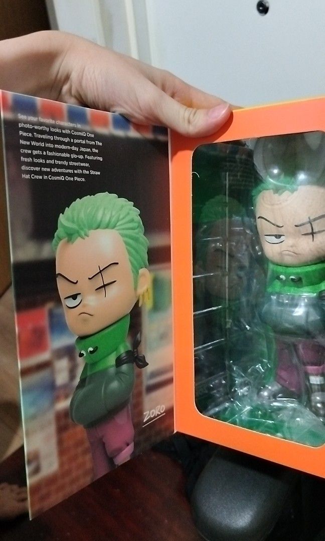 Minix Zoro One Piece – Statua da Collezione 12 cm in Vinile