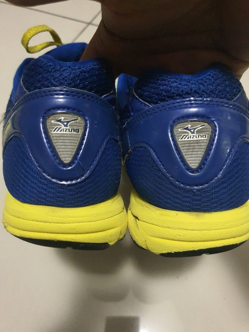 Mizuno wave aero 10 on sale yellow