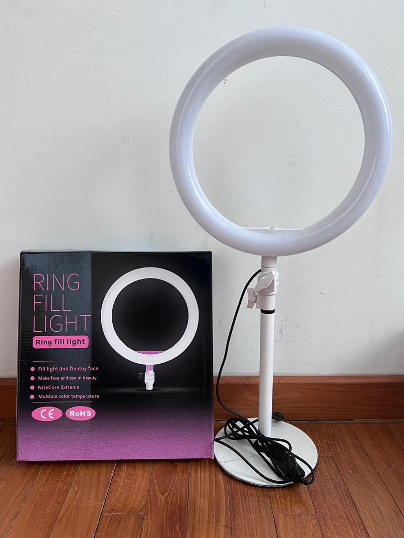 Neewer LED tabletop ring light, Furniture & Home Living, Lighting
