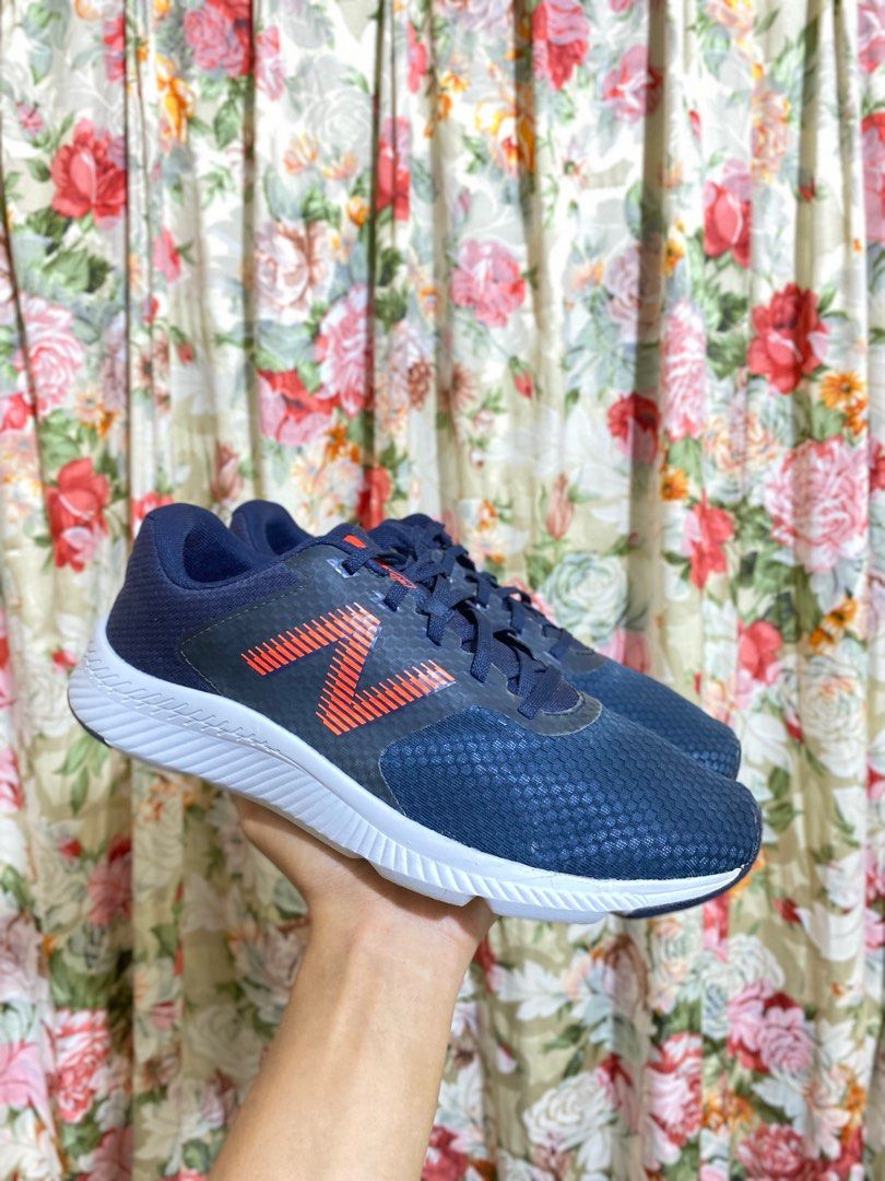 New balance on sale 86 v1
