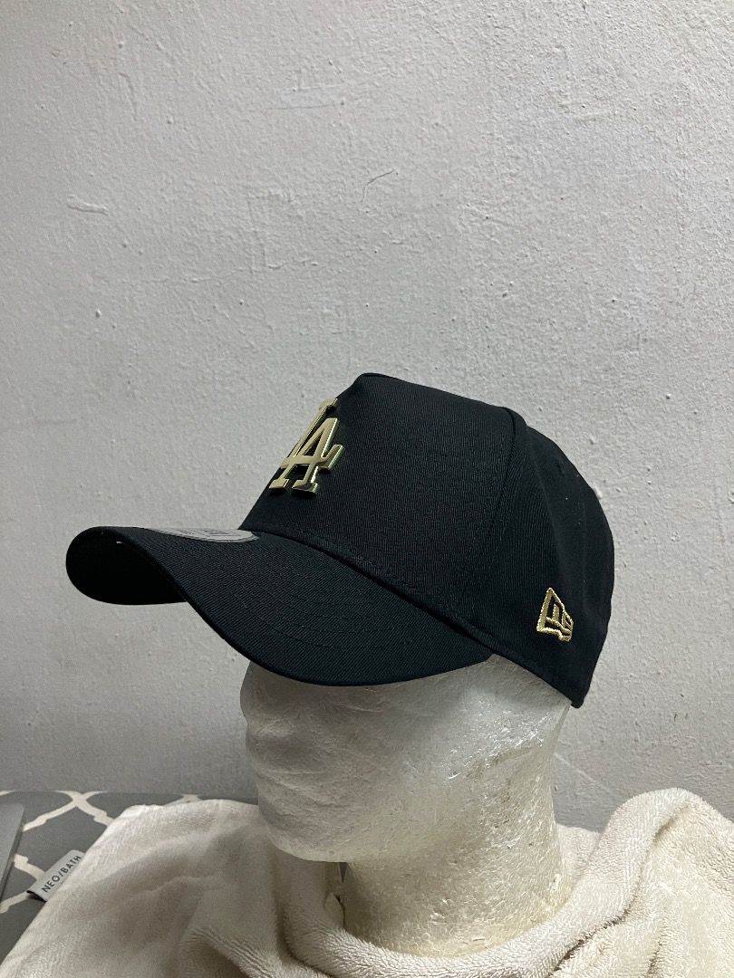 Black and 2024 gold la hat