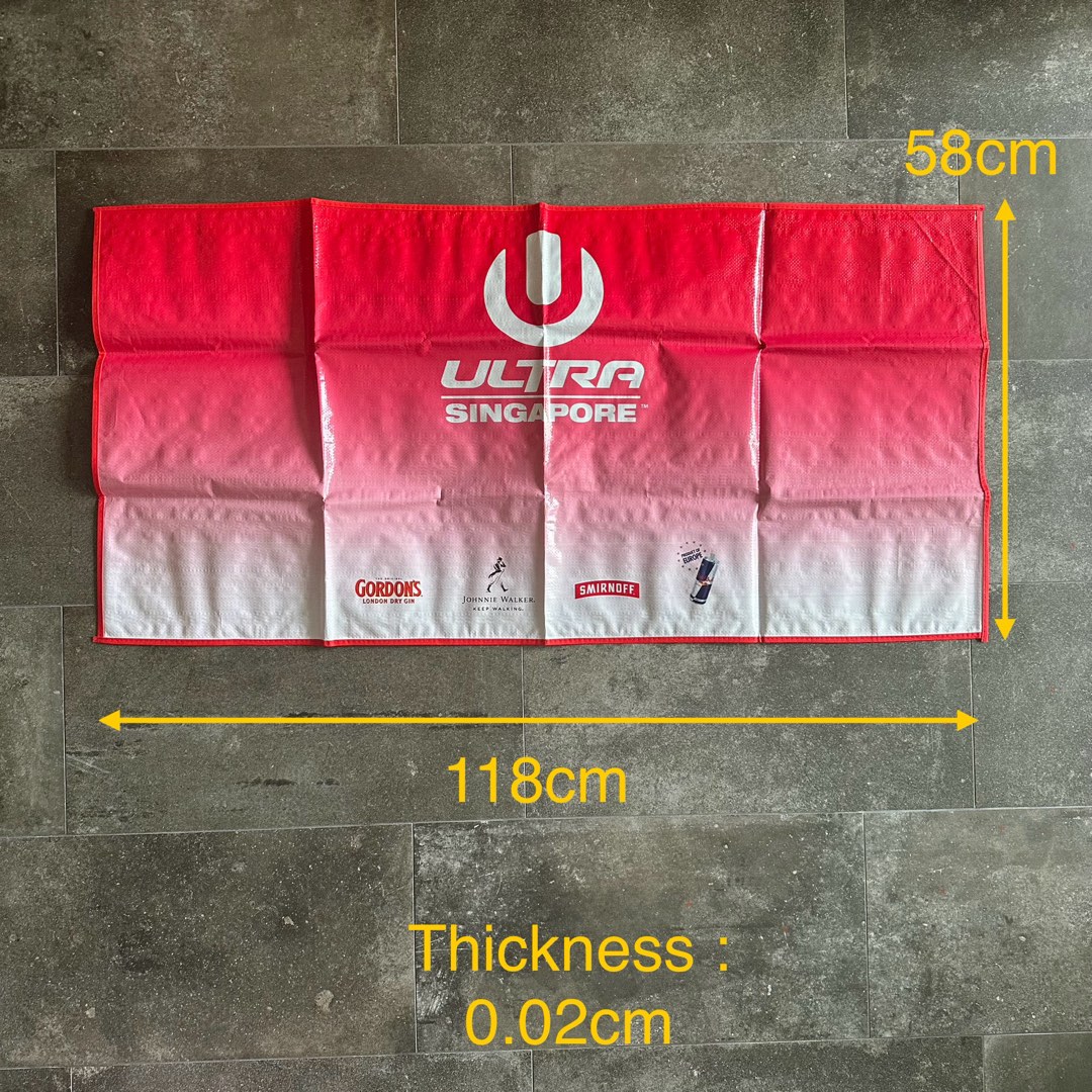 NEW Ultra Singapore Beach Mat Hobbies Toys Travel Travel