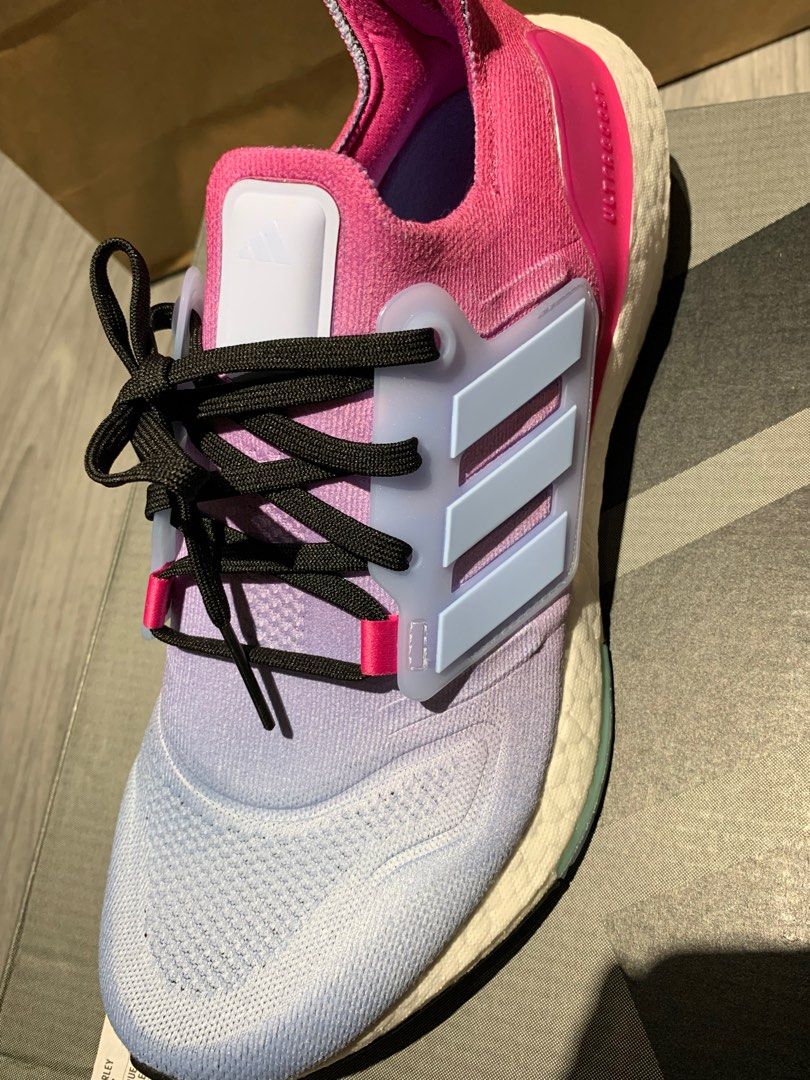 New Ultraboost 22w UK8 Luxury Sneakers Footwear on Carousell