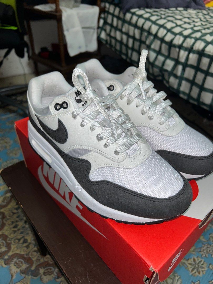Air max 1 og black store